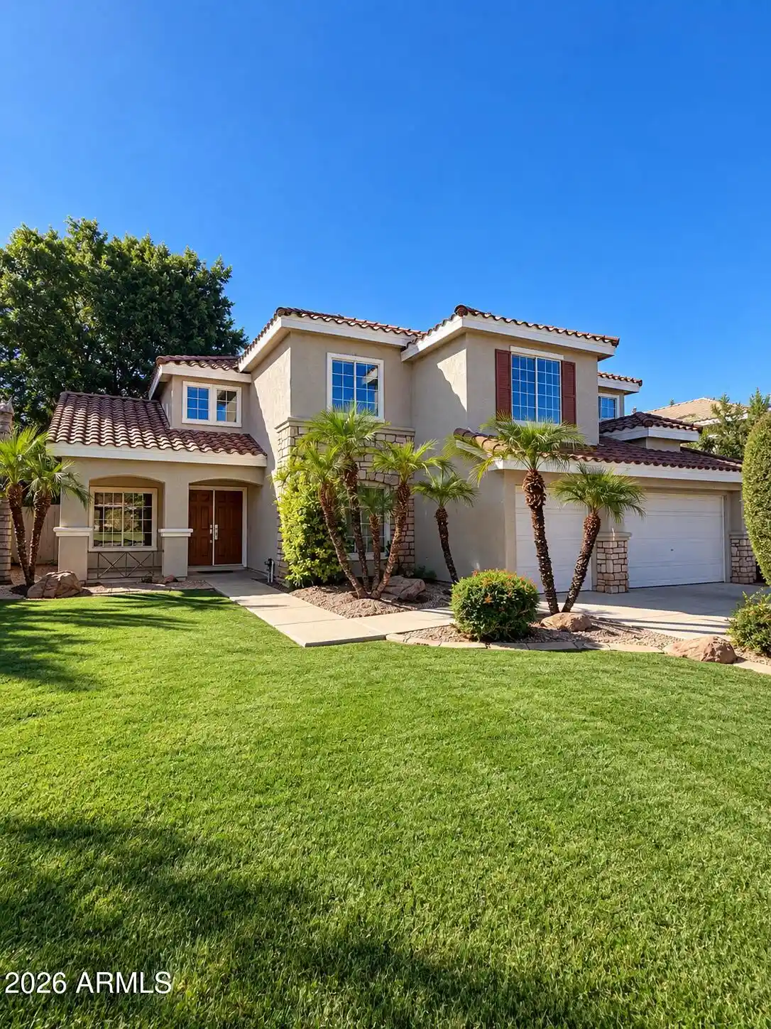 Single family home for sale at 913 W Juanita Ave, Gilbert, AZ 85233 | MLS# 7097093