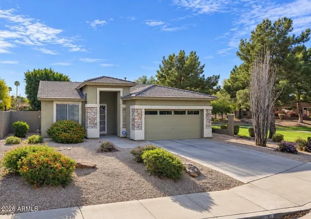 Photo 1 of Single family home for sale at 19505 N 61st Drive, Glendale, AZ 85308 | MLS# 7099111 | Listing updated on 2026-10-30