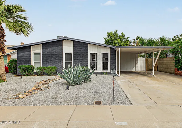 Photo 1 of Single family home for sale at 6738 W Medlock Dr, Glendale, AZ 85303 | MLS# 7098108 | Listing updated on 2026-10-29