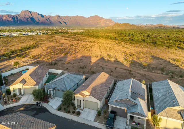 Single family home for sale at 4413 S Siphon Draw Rd, Apache Junction, AZ 85119 | MLS# 7097601