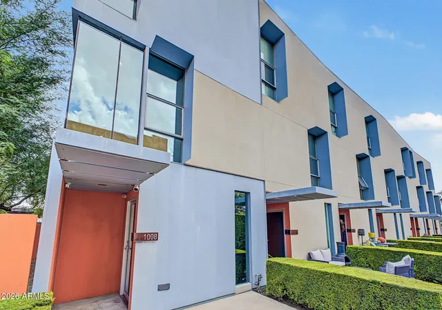 Townhouse for sale at 7047 E Earll Dr #1008, Scottsdale, AZ 85251 | MLS# 7097688