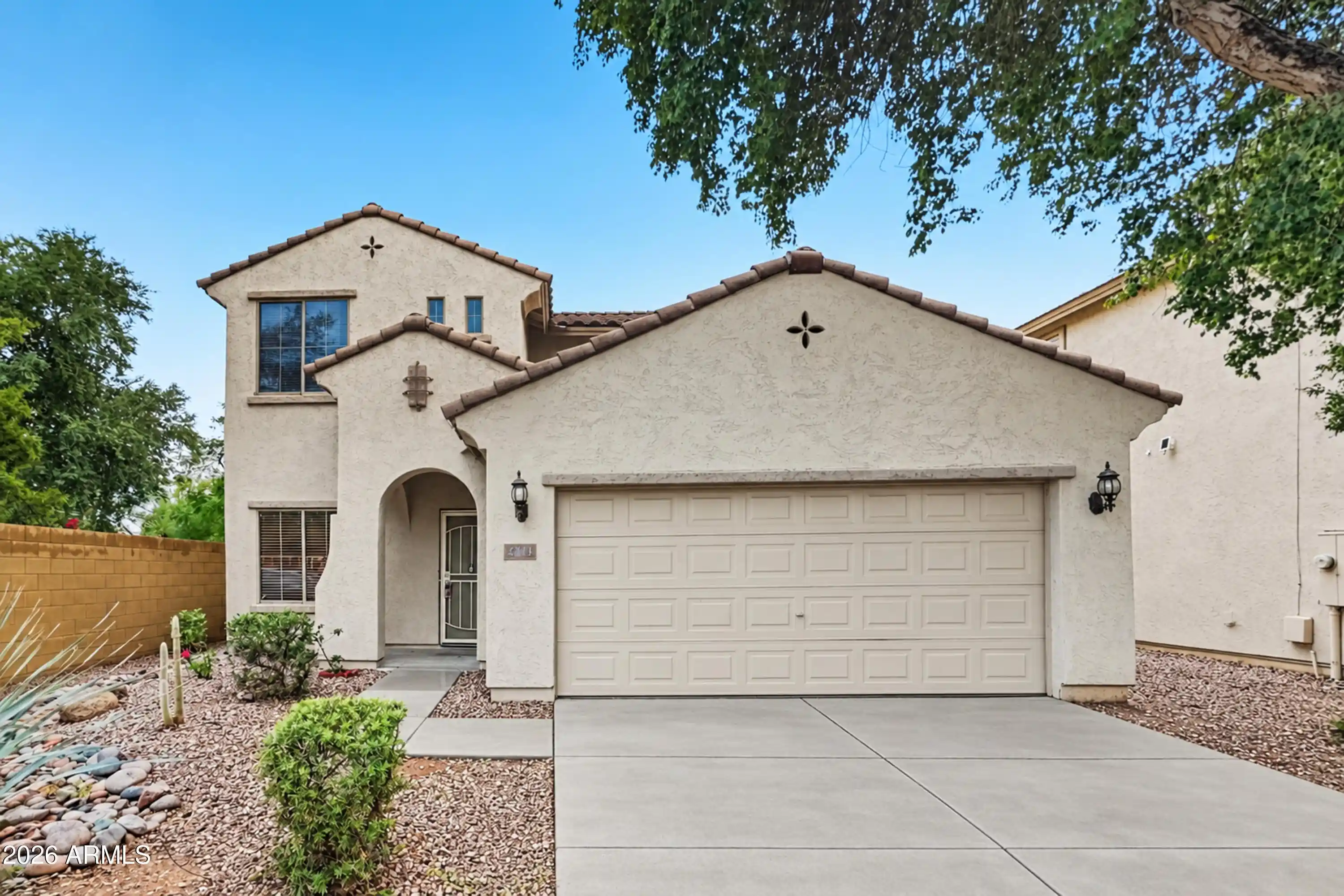 Photo 1 of Single family home for sale at 2011 W Davis Rd, Phoenix, AZ 85023 | MLS# 7097595 | Listing updated on 2026-10-23