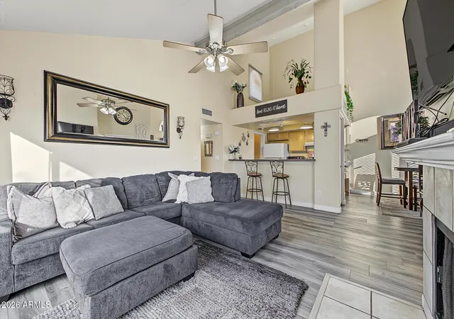 Townhouse for sale at 2100 W Lemon Tree Pl #48, Chandler, AZ 85224 | MLS# 7098058