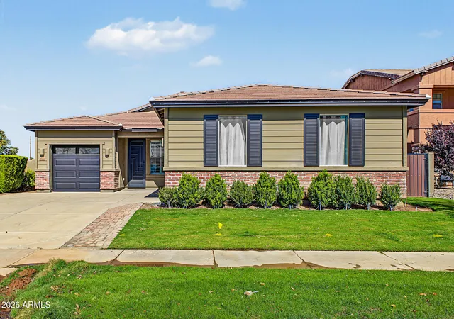 Single family home for sale at 4022 E Washington Ave, Gilbert, AZ 85234 | MLS# 7099429