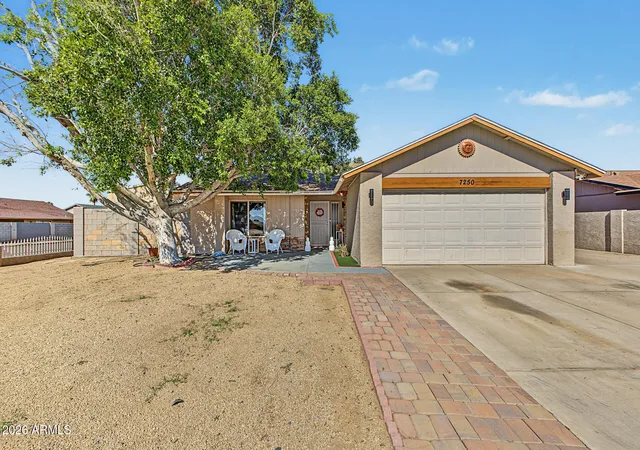 Single family home for sale at 7250 W Medlock Dr, Glendale, AZ 85303 | MLS# 7098351