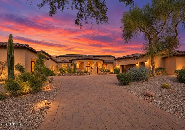 Single family home for sale at 7220 E Cottonwood Dr, Gold Canyon, AZ 85118 | MLS# 7099656
