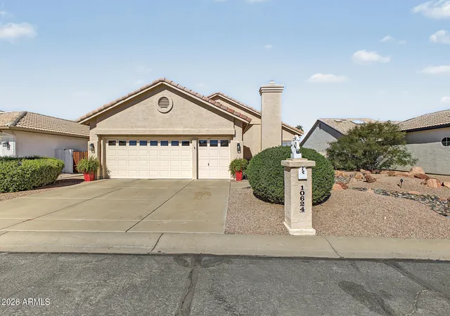 Single family home for sale at 10624 E Halley Dr, Sun Lakes, AZ 85248 | MLS# 7099148