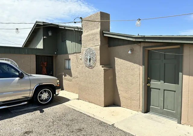 Photo 1 of Single family home for sale at 6042 S 10th Street, Phoenix, AZ 85042 | MLS# 7099412 | Listing updated on 2026-10-29