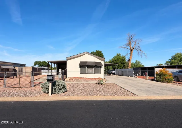 Manufactured home for sale at 1082 S 97th Street, Mesa, AZ 85208 | MLS# 7099502