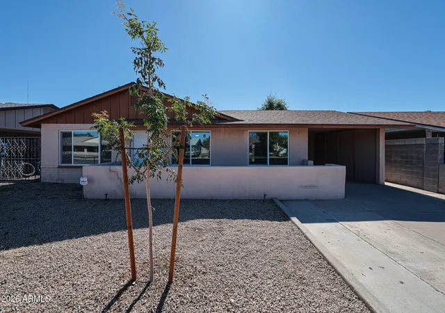 Photo 1 of Single family home for sale at 2041 W Dahlia Dr, Phoenix, AZ 85029 | MLS# 7099527 | Listing updated on 2026-10-29