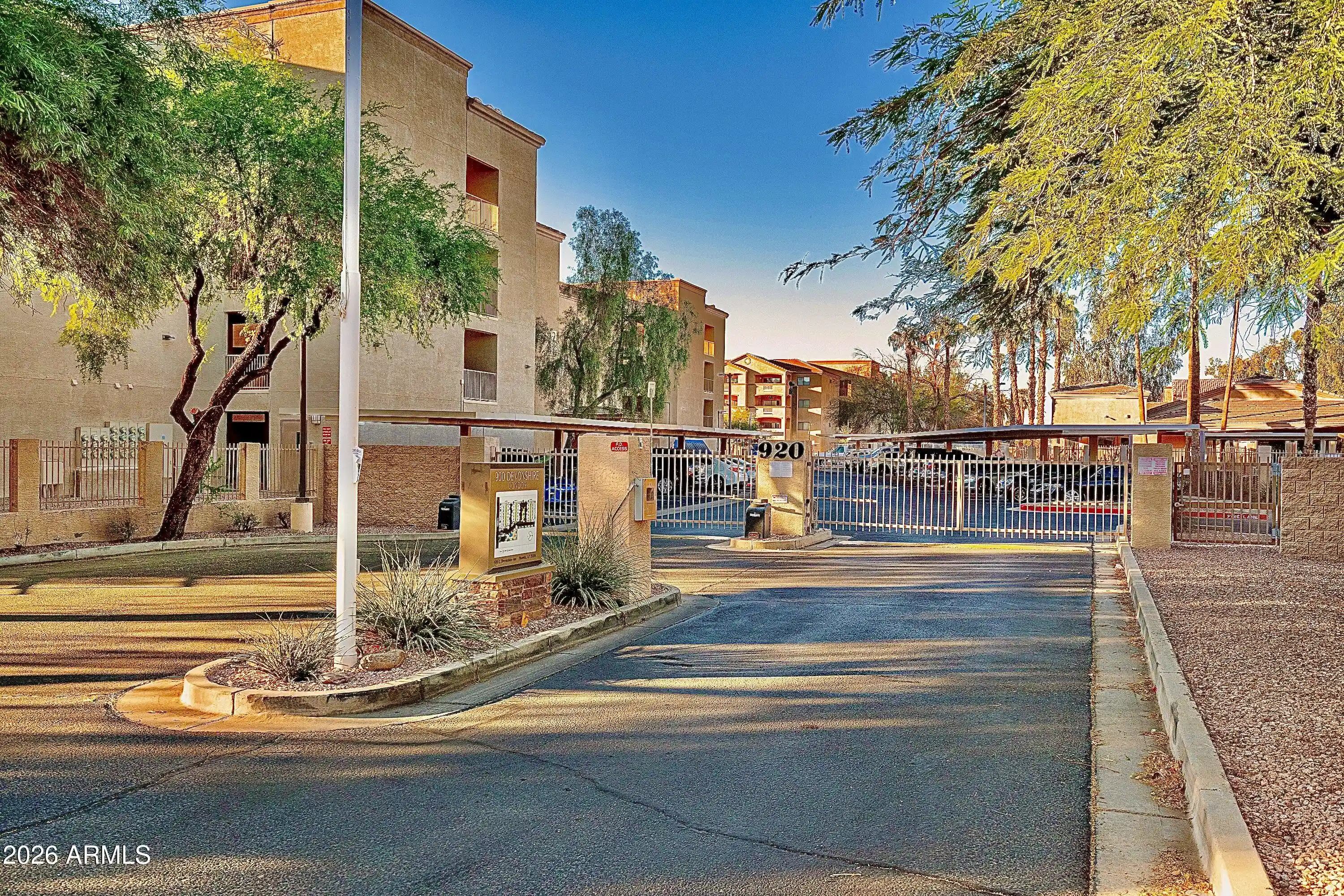 Listing Photo 1 - Condo for sale in 920 E Devonshire Ave located at 920 E Devonshire Ave, Phoenix, AZ 85014 - Unit #1031