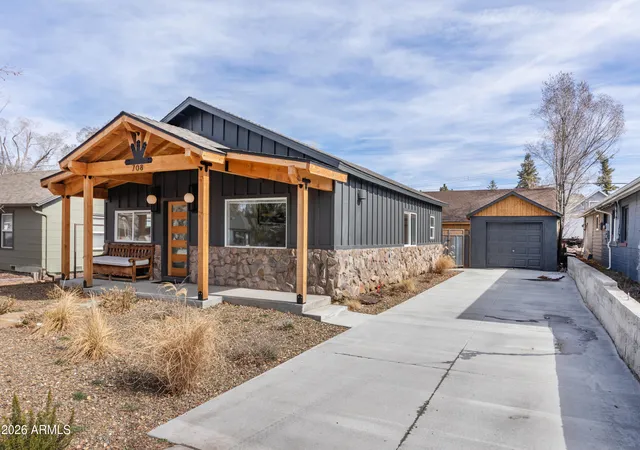 Photo 1 of Single family home for sale at 708 N Humphreys St, Flagstaff, AZ 86001 | MLS# 7099595 | Listing updated on 2026-10-29