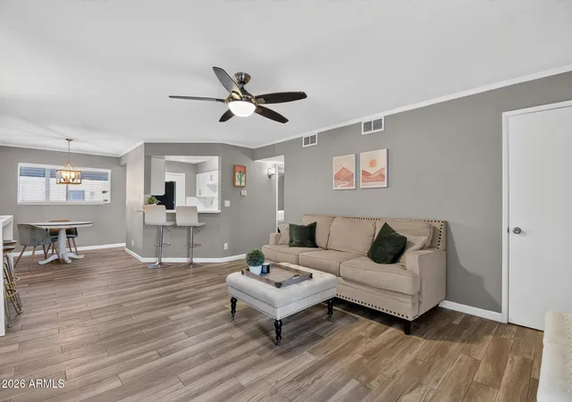 Condo for sale at 810 E Colter St #37, Phoenix, AZ 85014 | MLS# 7099730