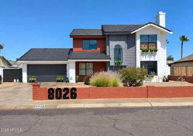 Single family home for sale at 8026 W Bloomfield Rd, Peoria, AZ 85381 | MLS# 7100002