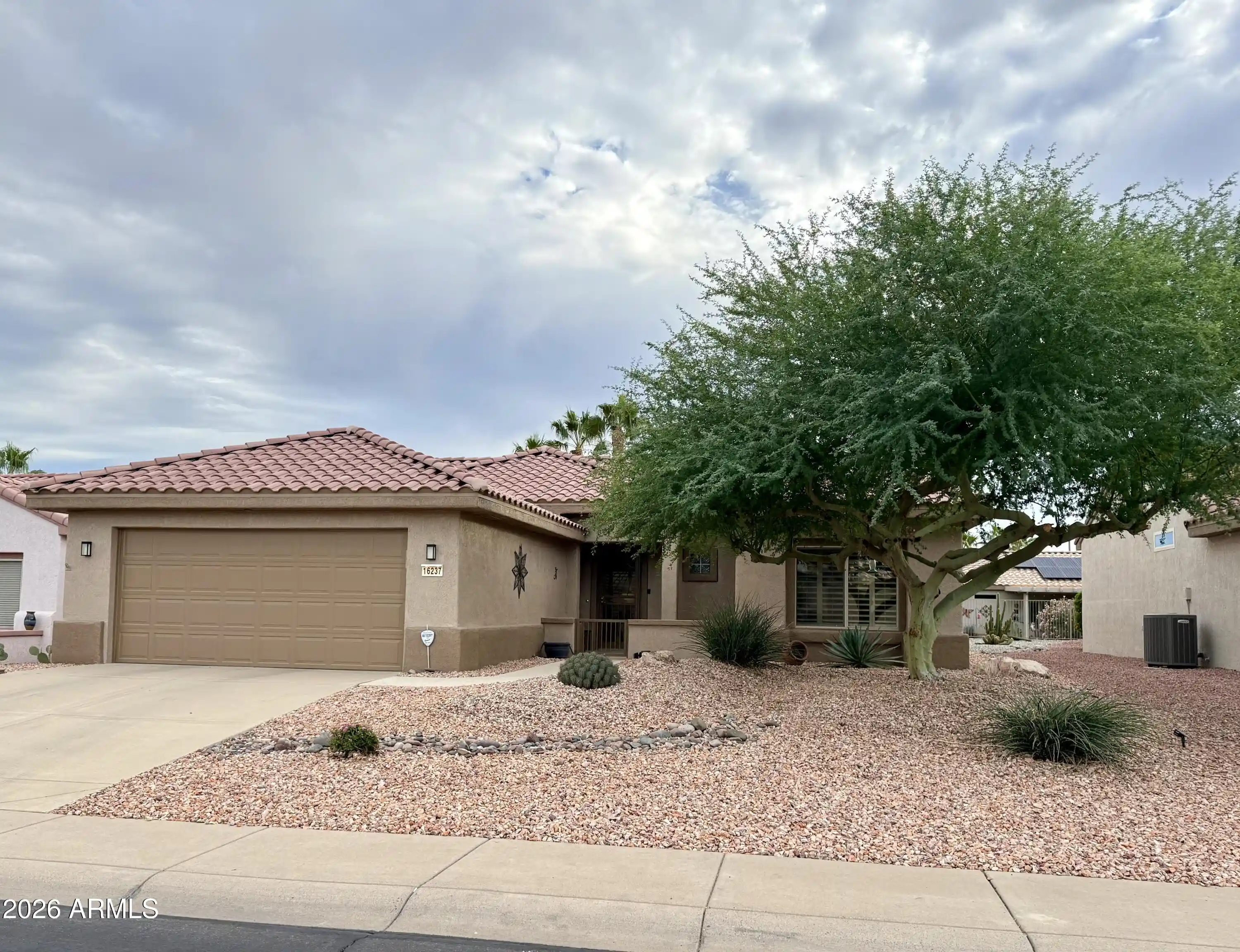 Single family home for sale at 16237 W Tapatio Dr, Surprise, AZ 85374 | MLS# 7100453