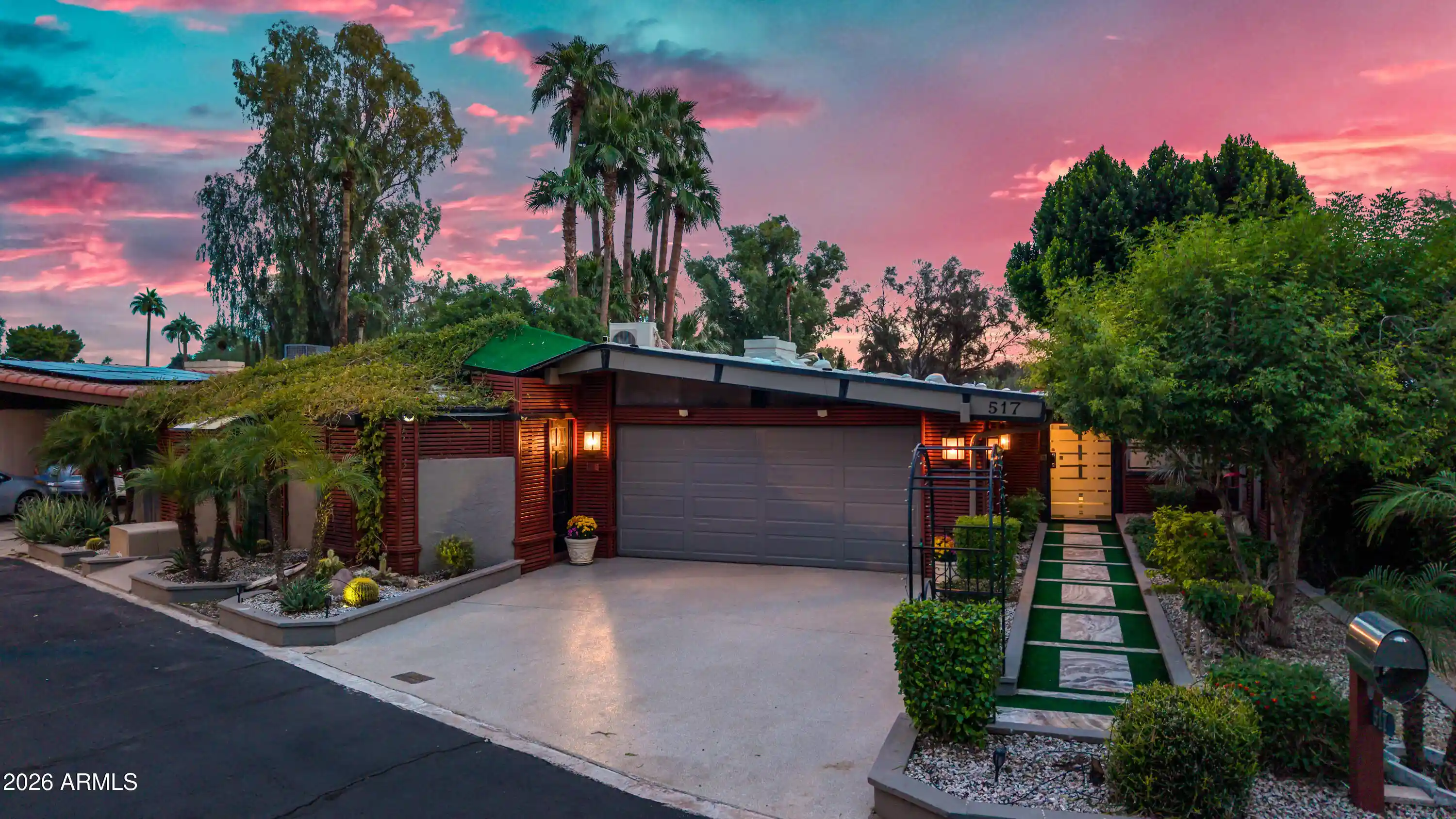 Single family home for sale at 517 W Gibraltar Ln, Phoenix, AZ 85023 | MLS# 7100637
