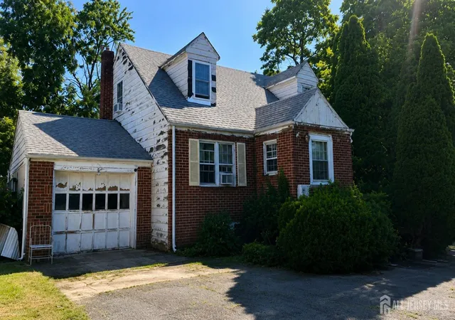 2nd image of 1892 Oak Tree Rd, Edison, NJ 08820 | MLS# 2618425R