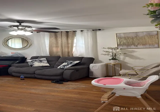 Photo 3 of Single family home for sale at 20 Suydam Ave, Edison, NJ 08817 | MLS# 2701147R | Listing updated on 2026-07-29