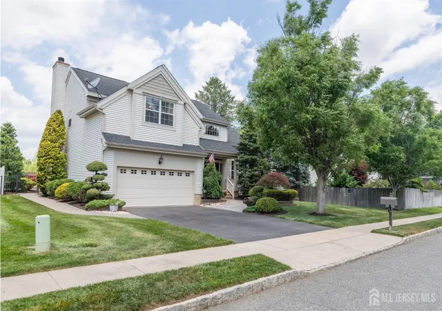 Homes for sale in Old Bridge, NJ | 4 Winchester Ct, Old Bridge, NJ 07747 | MLS# 2617618R