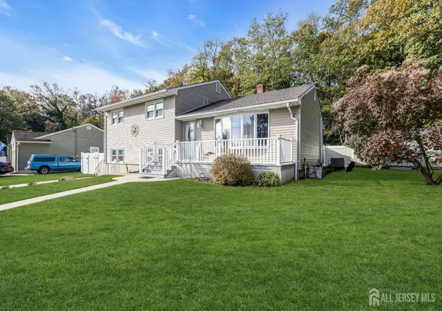 Photo 51 of Single family home for sale at 4 Nicholas Ct, Milltown, NJ 08850 | MLS# 2606632R | Listing updated on 2025-11-07