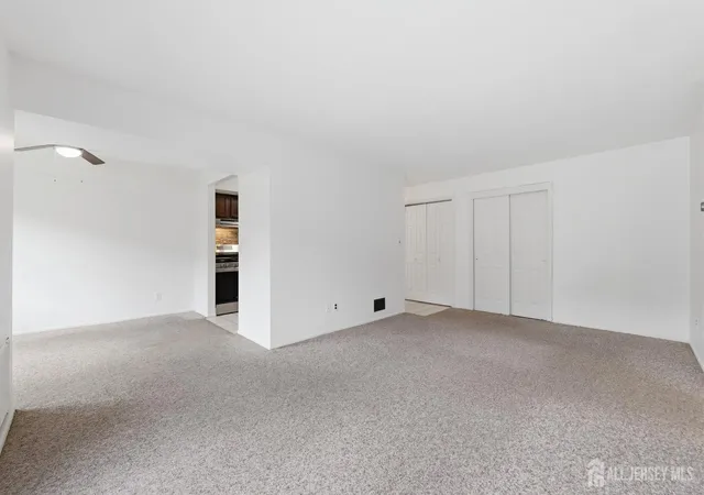 4th image of 296-B Alpine Wy, Woodbridge, NJ 07095 | MLS# 2702008R