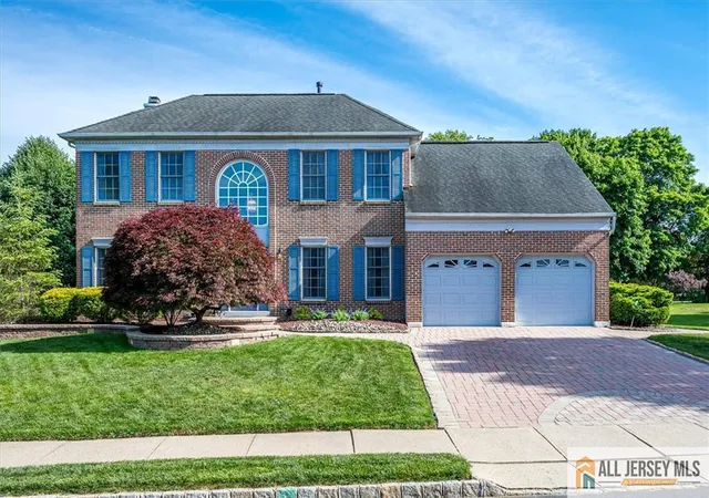 Photo 1 of Single family home for sale at 4 Dickinson Rd, Kendall Park, NJ 08824 | MLS# 2662141M | Listing updated on 2026-06-17