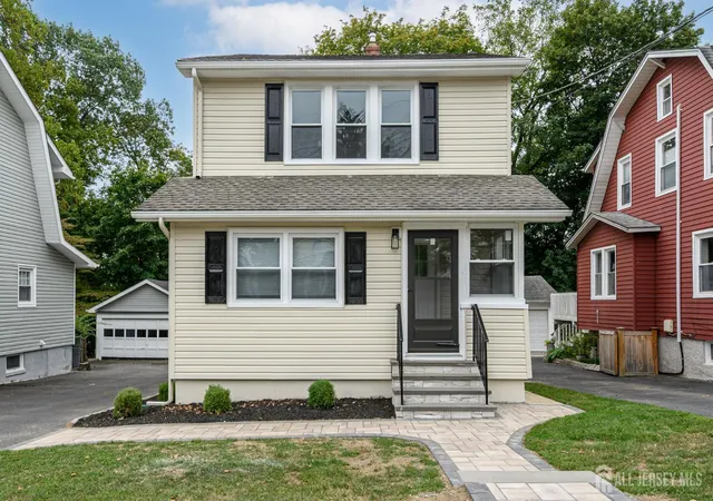 Photo 1 of Single family home for sale at 58 Yantecaw Ave, Bloomfield, NJ 07003 | MLS# 2702523R | Listing updated on 2026-08-11