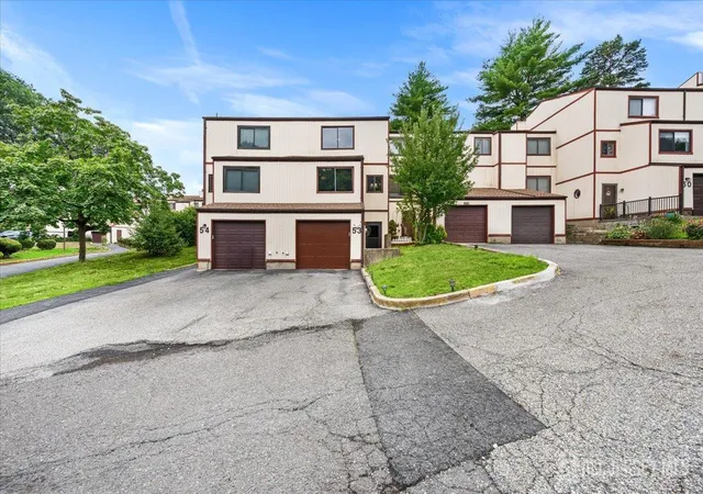 5th image of 53 Ellen Heath Dr, Matawan, NJ 07747