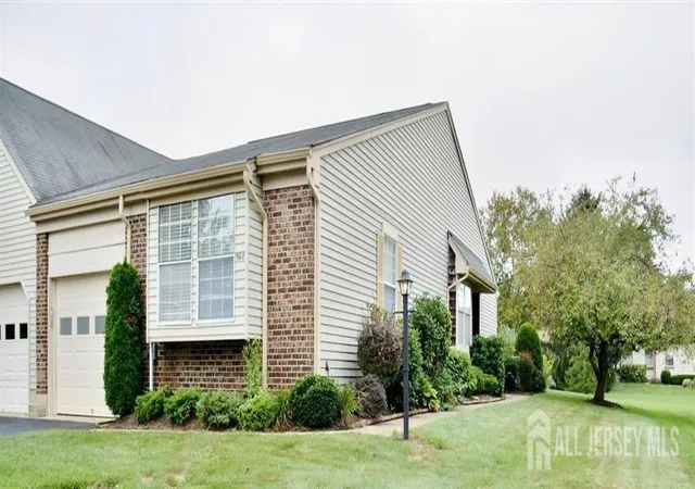18th image of 54 Ethan Allen Dr #A, Monroe Township, NJ 08831 | MLS# 2701138R
