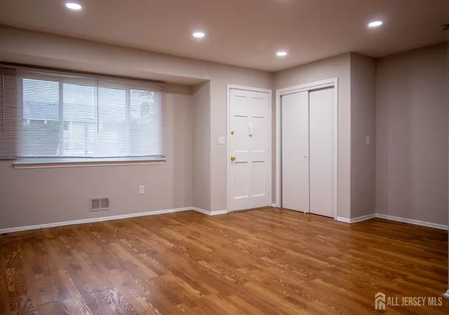 2nd image of 4 H Quincy Cir, South Brunswick, NJ 08810 | MLS# 2702343R