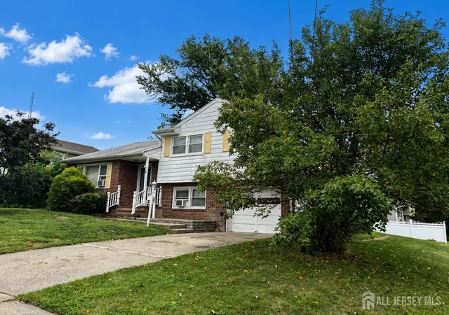 1st image of 24 Monush St, South River, NJ 08882 | MLS# 2702884R