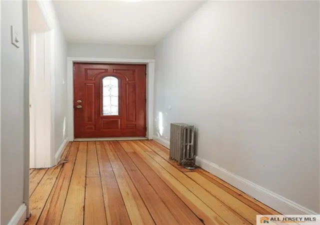 Photo 3 of Single family home for sale at 344 Market St, Perth Amboy, NJ 08861 | MLS# 2661239M | Listing updated on 2026-08-27