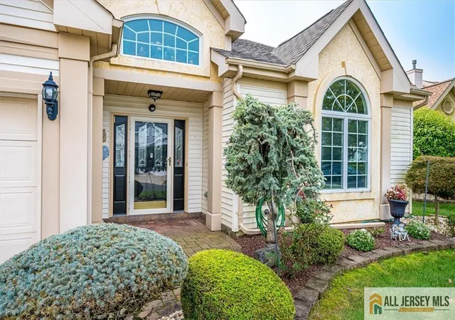 3rd image of 136 Birmingham Ln, Monroe Township, NJ 08831 | MLS# 2660534M
