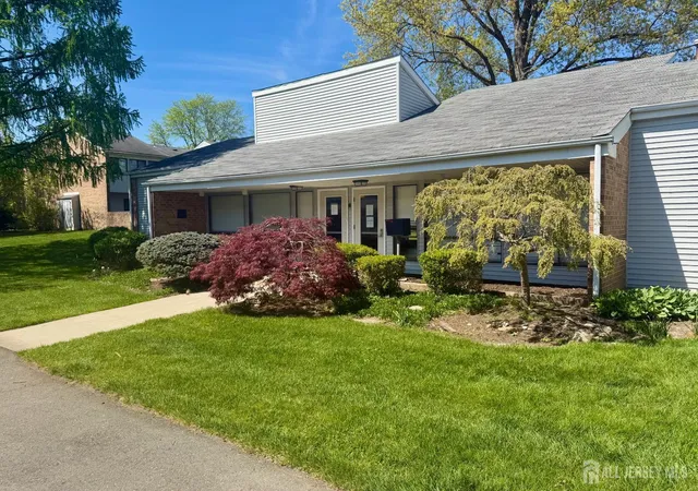 27th image of 7 Dennison Dr #D, East Windsor, NJ 08520 | MLS# 2702438R