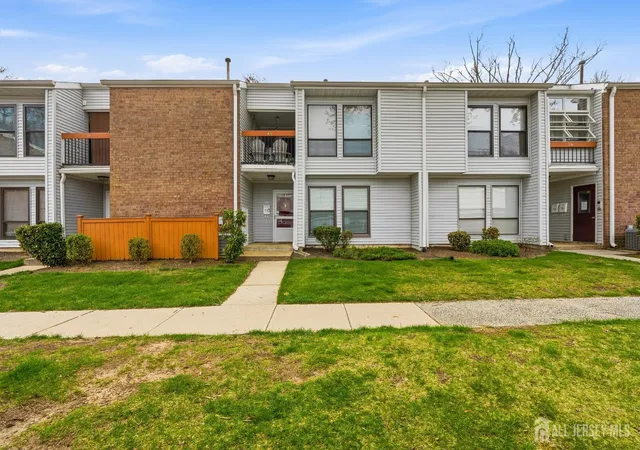 2nd image of 7 Dennison Dr #D, East Windsor, NJ 08520 | MLS# 2702438R