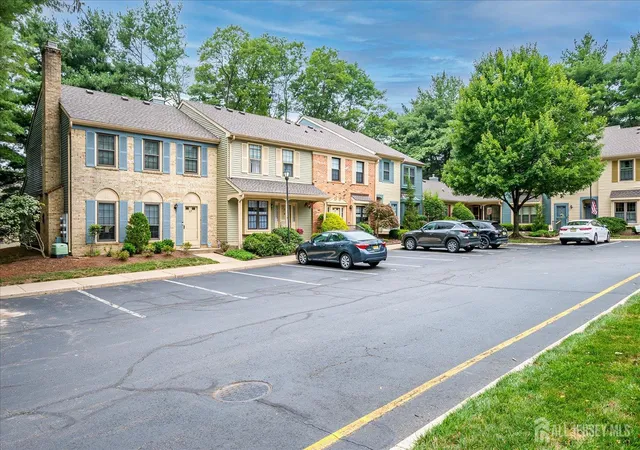 Photo 2 of Townhouse for sale at 68 Bradford Ct, Matawan, NJ 07747 | MLS# 2601611R | Listing updated on 2025-10-03
