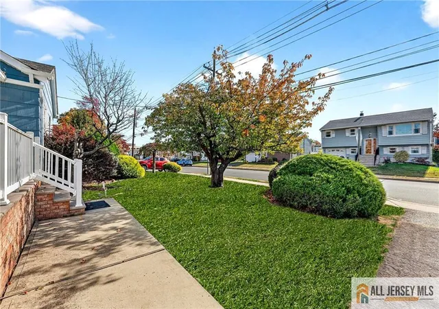 Photo 3 of Single family home for sale at 44 N Washington Ave, Colonia, NJ 07067 | MLS# 2660762M | Listing updated on 2025-11-09