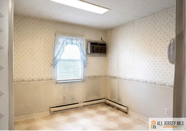 4th image of 413 Belgrade St, Avenel, NJ 07001 | MLS# 2770135M