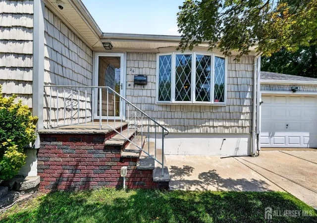 Photo 4 of Single family home for sale at 26 Charlotte St, Carteret, NJ 07008 | MLS# 2701563R | Listing updated on 2026-08-17