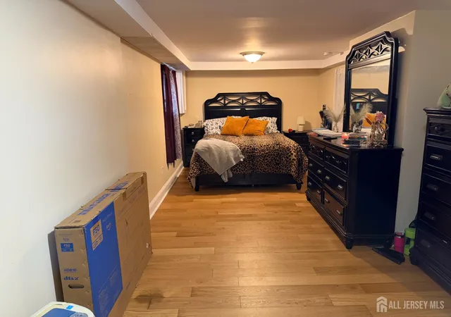 3rd image of 794 Robbins St, Perth Amboy, NJ 08861 | MLS# 2702059R