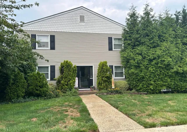 1st image of 304 High St, Perth Amboy, NJ 08861 | MLS# 2701286R