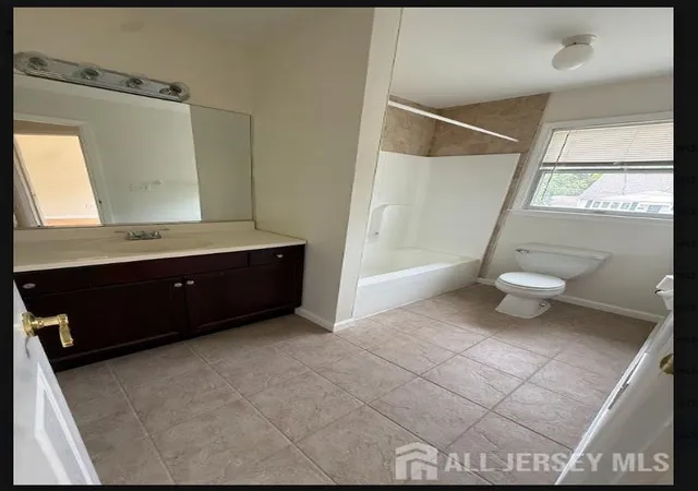35th image of 29 Phillip St, South River, NJ 08882 | MLS# 2700994R
