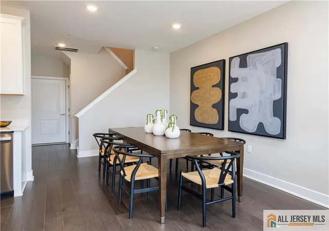 5th image of 172 Leona Stewart Ln, Pennington, NJ 08534 | MLS# 2770296M