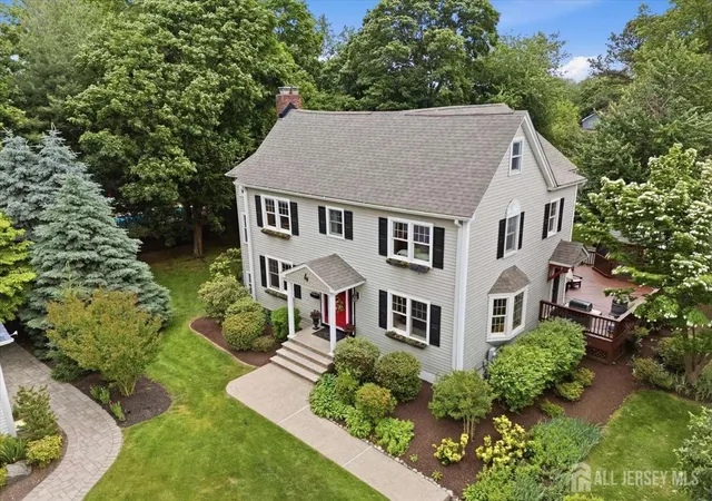 Single family home for sale at 4 Honey Ct, Metuchen, NJ 08840 | MLS# 2616451R