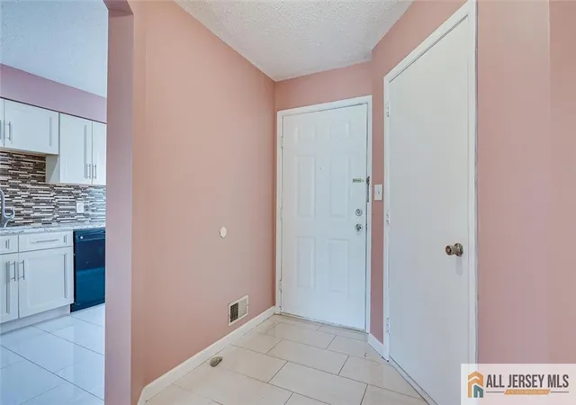 3rd image of 235 Nebula Rd #235, Piscataway, NJ 08854 | MLS# 2770079M