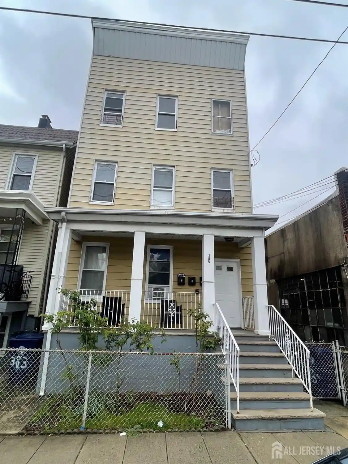 Multi family home for sale at 385 Washington St, Perth Amboy, NJ 08861 | MLS# 2705490R