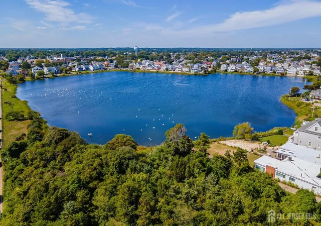 Homes for sale in Point Pleasant Beach, NJ | 1000 Richmond Ave, Point Pleasant Beach, NJ 08742 | MLS# 2613423R