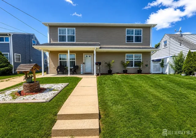 Homes for sale in Carteret, NJ | 47 Leber St, Carteret, NJ 07008 | MLS# 2617912R
