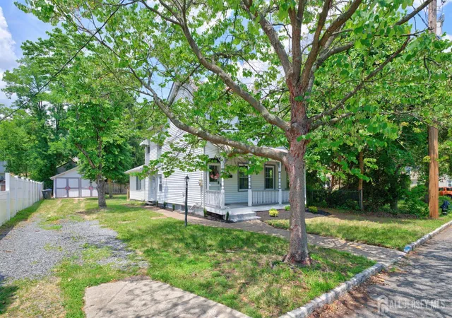 Photo 2 of Single family home for sale at 26 Kossman St, East Brunswick, NJ 08816 | MLS# 2617645R | Listing updated on 2026-09-28