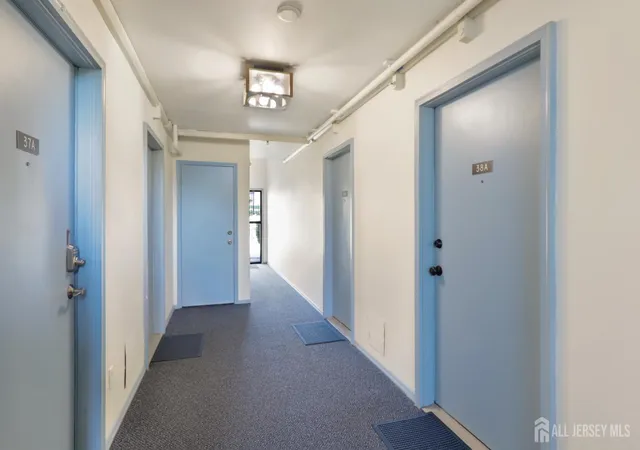 Photo 3 of Condo for sale at 39 Powderhorn Ct, Woodbridge, NJ 07095 | MLS# 2606679R | Listing updated on 2026-01-03